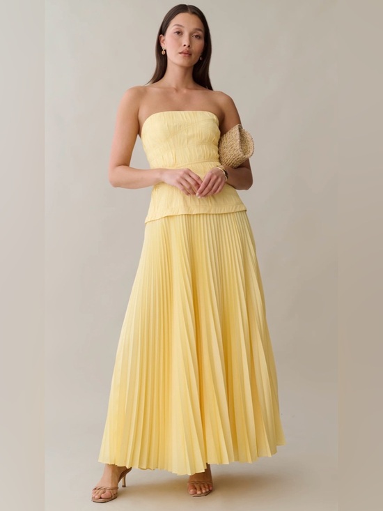 o.p.t Dresses & Skirts - Few Moda o.p.t NWT Strapless Yellow Ada Dress